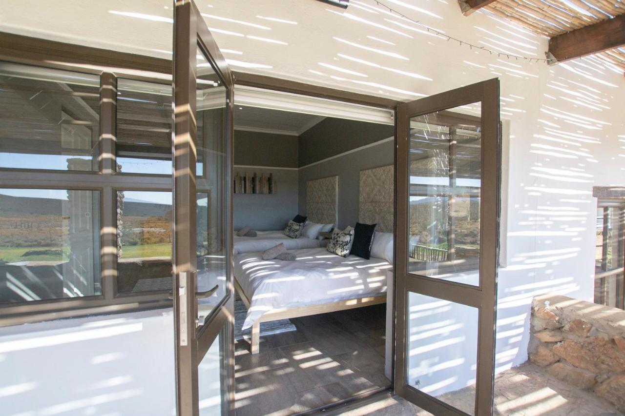 Desert Wind Private Guest And Game Farm Montagu Eksteriør billede