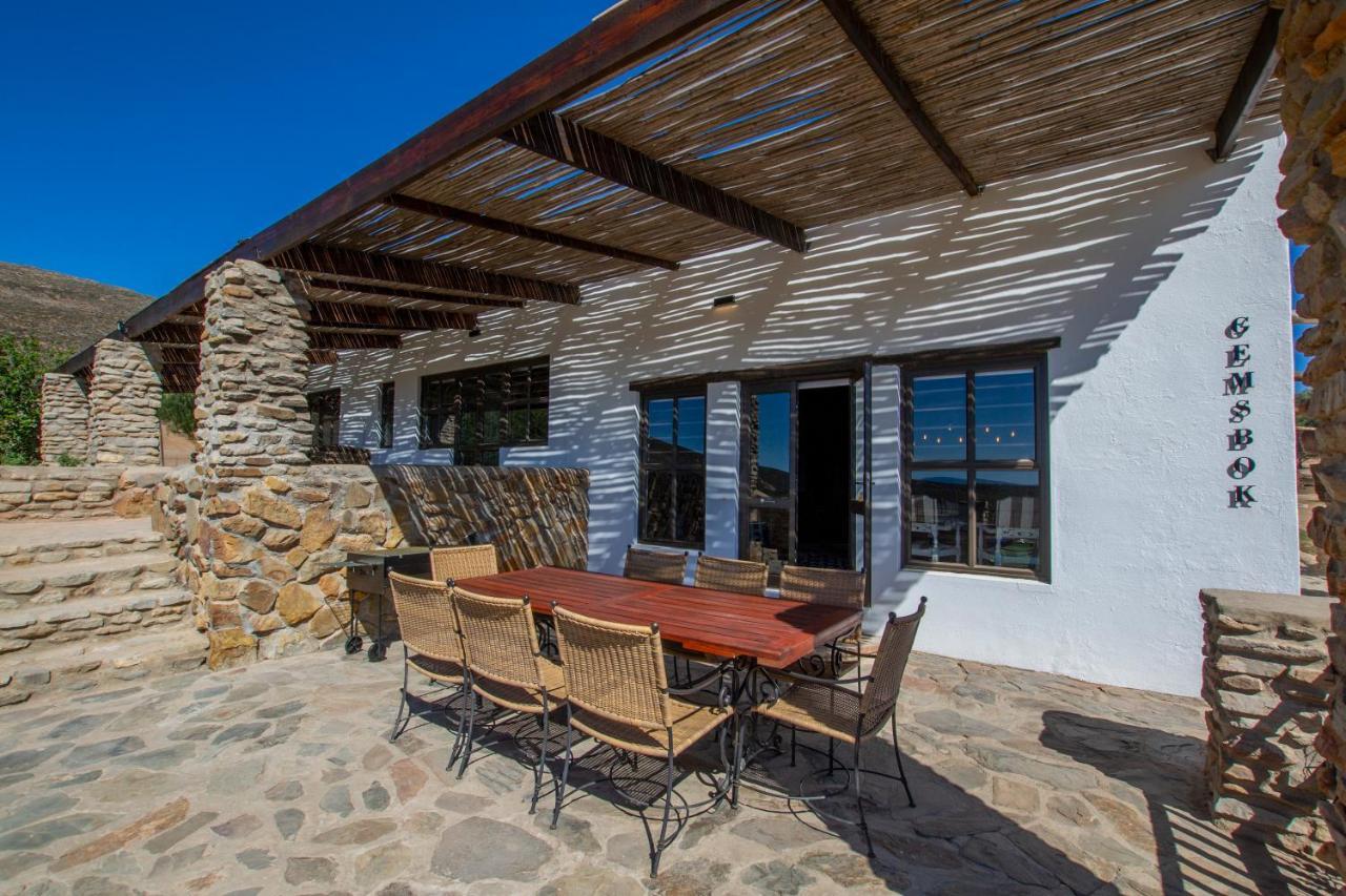 Desert Wind Private Guest And Game Farm Montagu Eksteriør billede