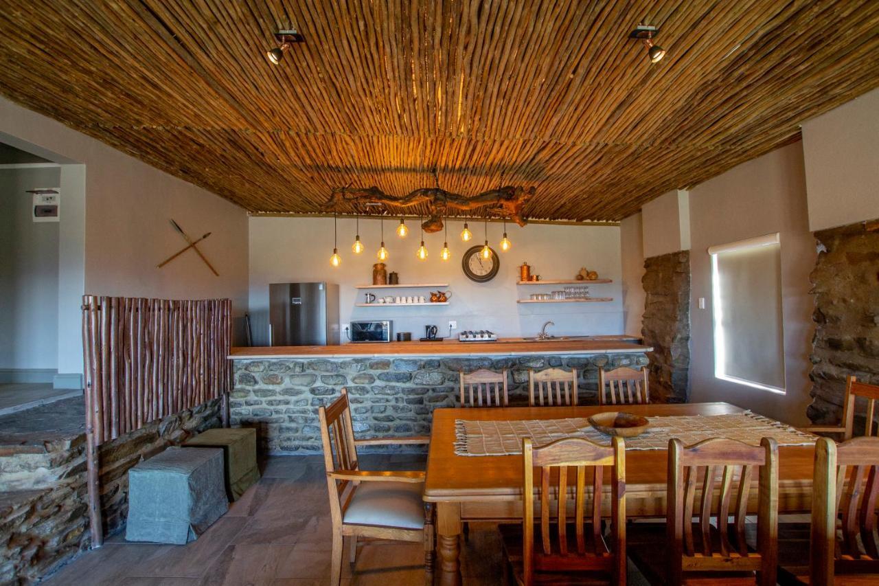 Desert Wind Private Guest And Game Farm Montagu Eksteriør billede