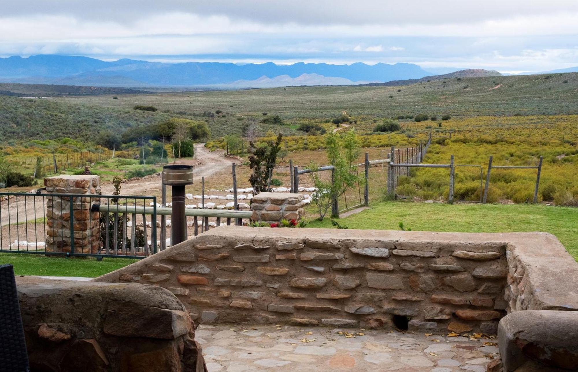 Desert Wind Private Guest And Game Farm Montagu Eksteriør billede